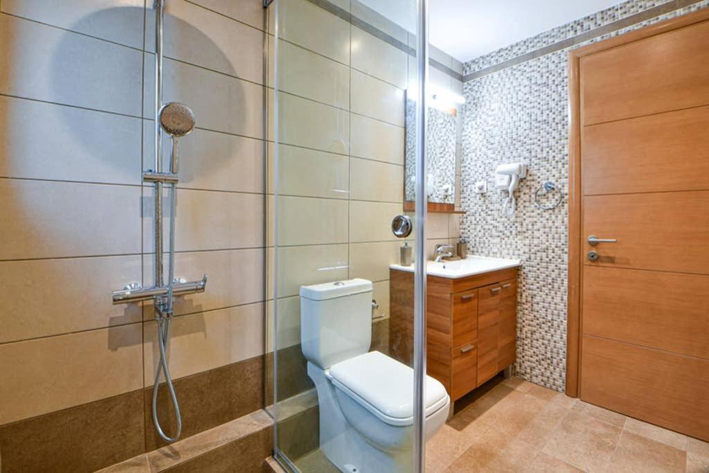 Modern Hospitality, With Private Garden, Athens Apartment ภายนอก รูปภาพ