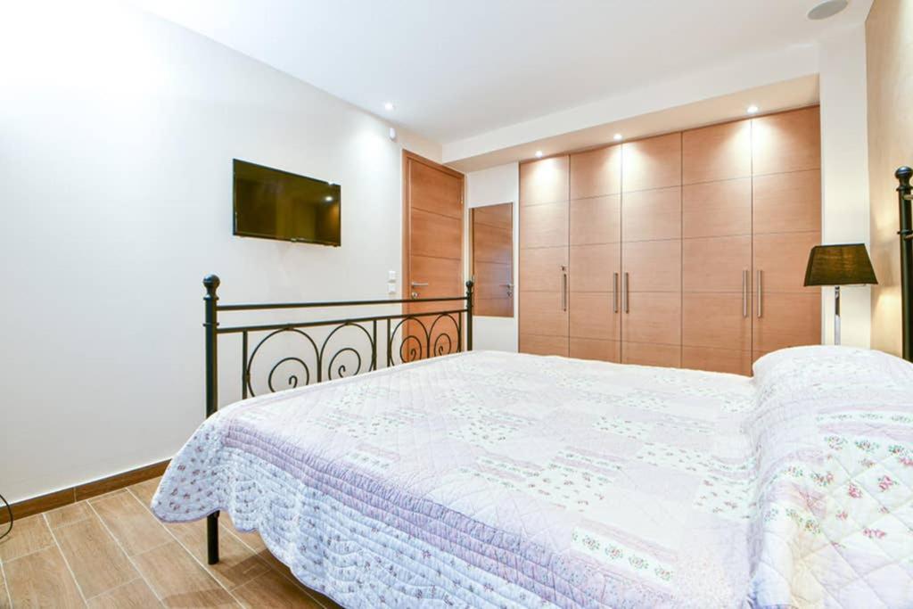 Modern Hospitality, With Private Garden, Athens Apartment ภายนอก รูปภาพ