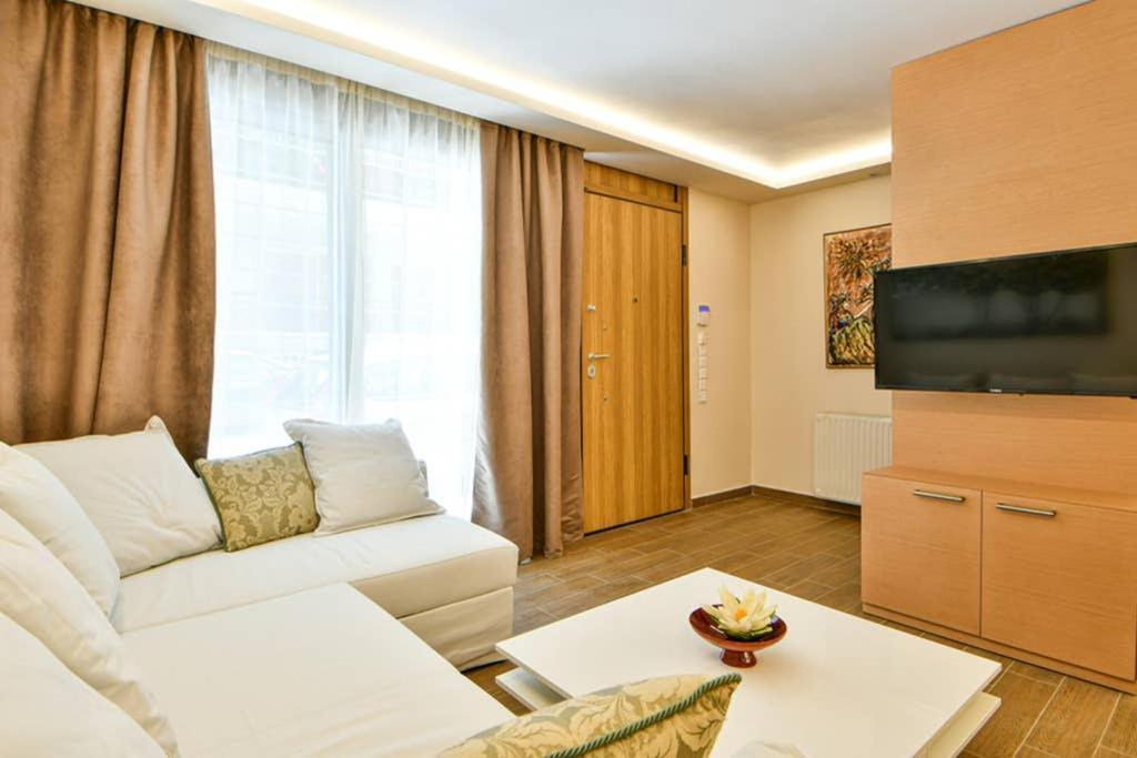 Modern Hospitality, With Private Garden, Athens Apartment ภายนอก รูปภาพ